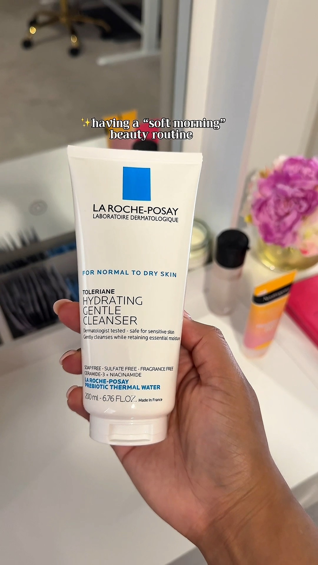 #lifeupgrade #createyourdreamlife #morningbeautyroutine #habitsforsuccess #lachiccouture

#LTKgrwm #LTKmorningroutine #LTKBeauty