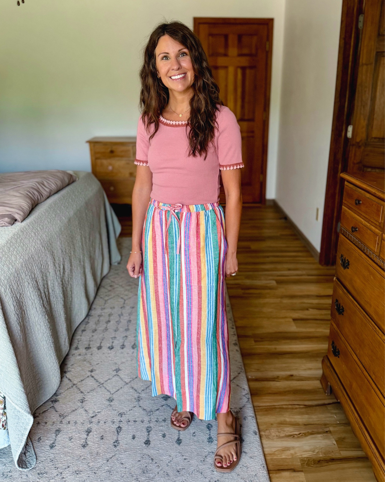 small in my tee and 2 petite in my linen skirt (also linked similar). My croc sandals are size 6.

#LTKPetite #LTKgrwm #LTKootd