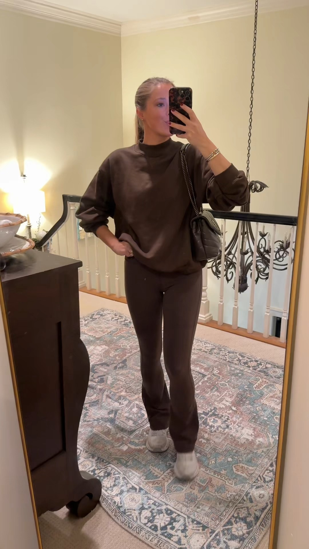 can y’all tell my favorite color right now?!? Wearing a XS/S in daily drills & a small in Splits! Daily drills color is “coco”  

#LTKActive #LTKGiftGuide #LTKootd