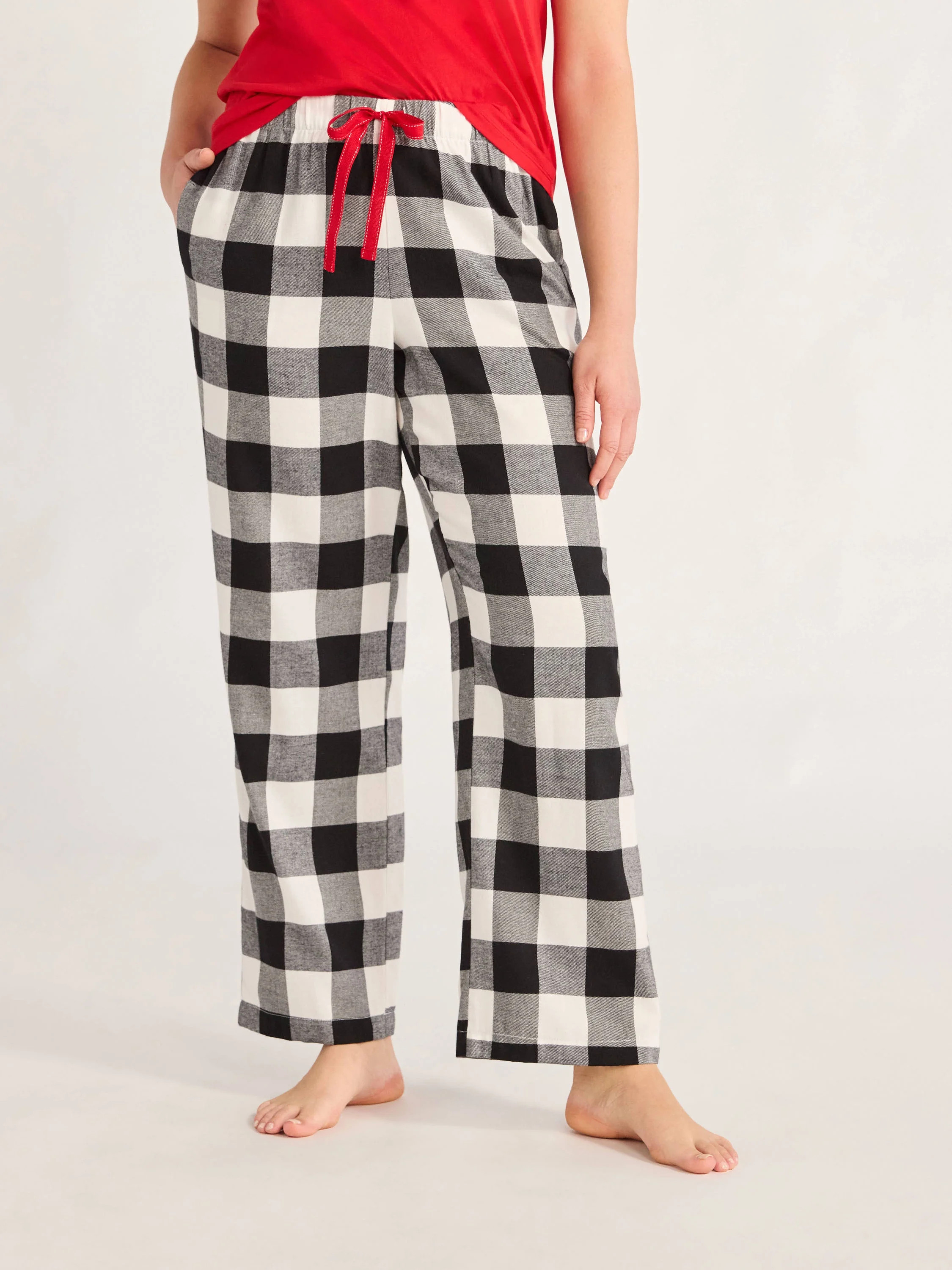Joyspun Women's Flannel Sleep Pants, 30” Inseam, Sizes XS-3X | Walmart (US)