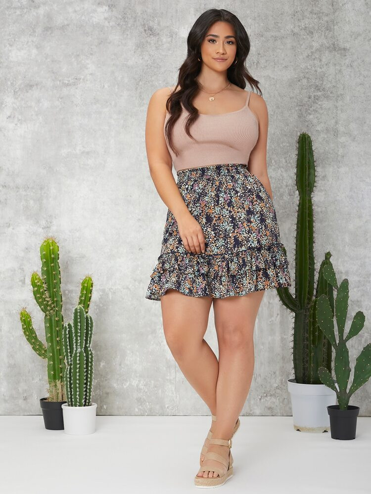 SHEIN Plus Ditsy Floral Shirred Waist Layered Ruffle Hem Skirt | SHEIN