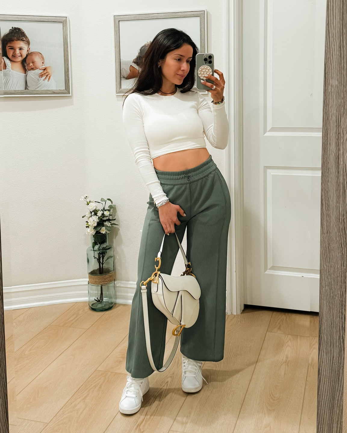 I want a good mom outfit, but make it chic and comfy! 🙇🏻‍♀️ 

#LTKfitness #LTKsalealert #LTKstyletip