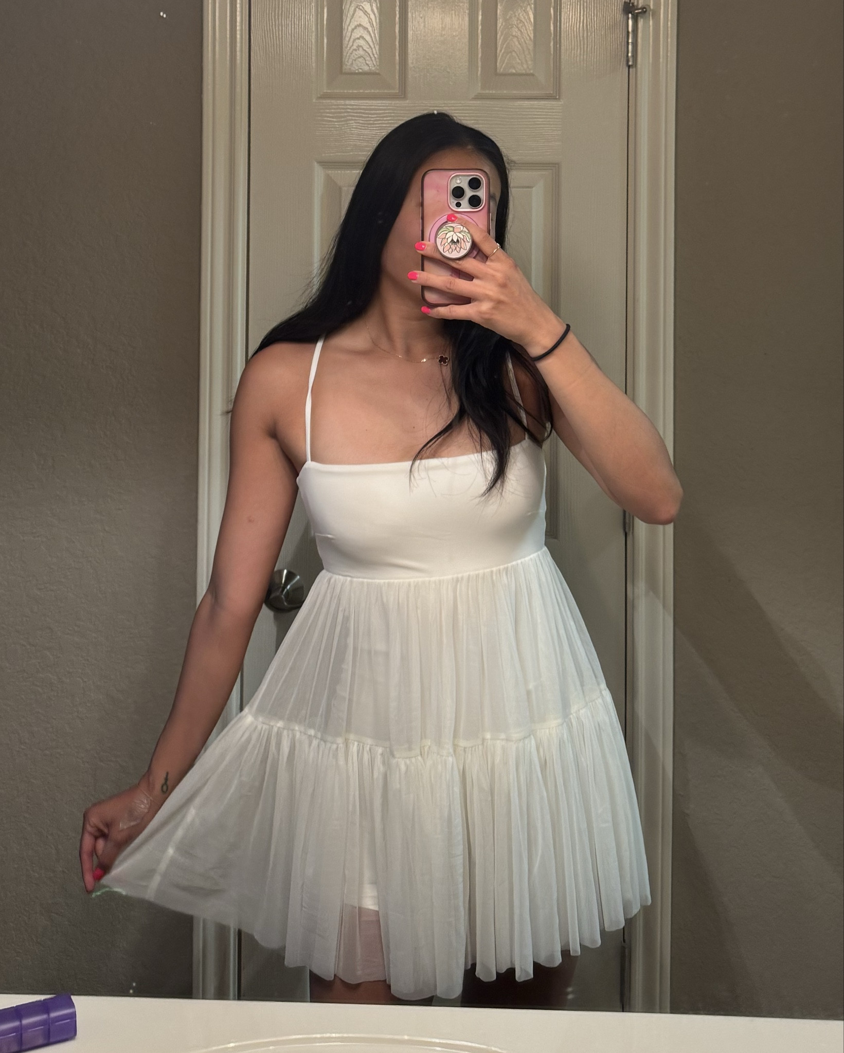 IT HAS POCKETS!! 

#LTKStyleTip #LTKActive #LTKBeauty