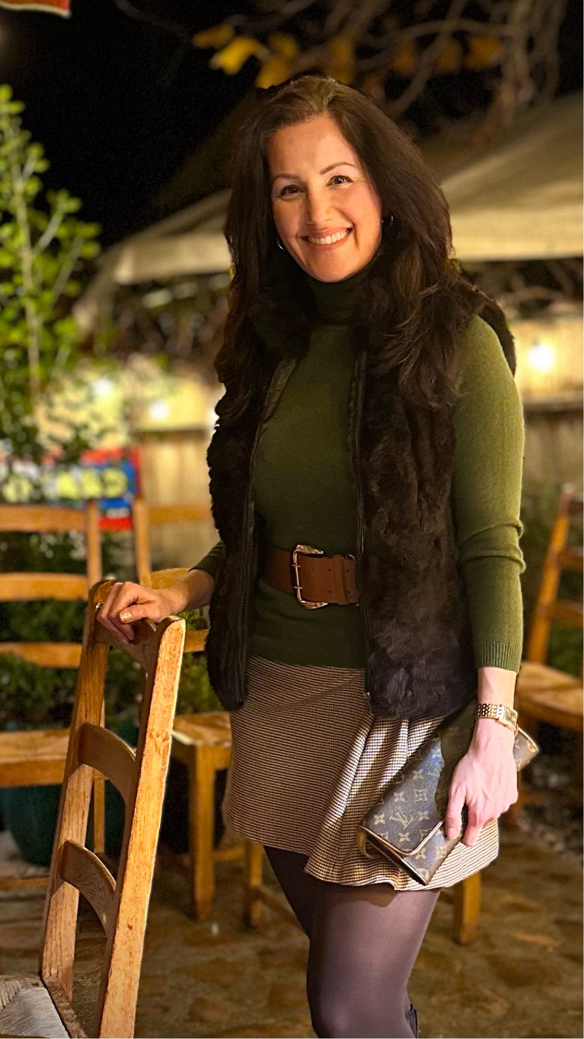 Holiday outfits - Fall outfits - Winter outfits - Christmas party outfits - Holiday party outfits - Cashmere sweaters 

#LTKstyletip #LTKSeasonal #LTKfindsunder100