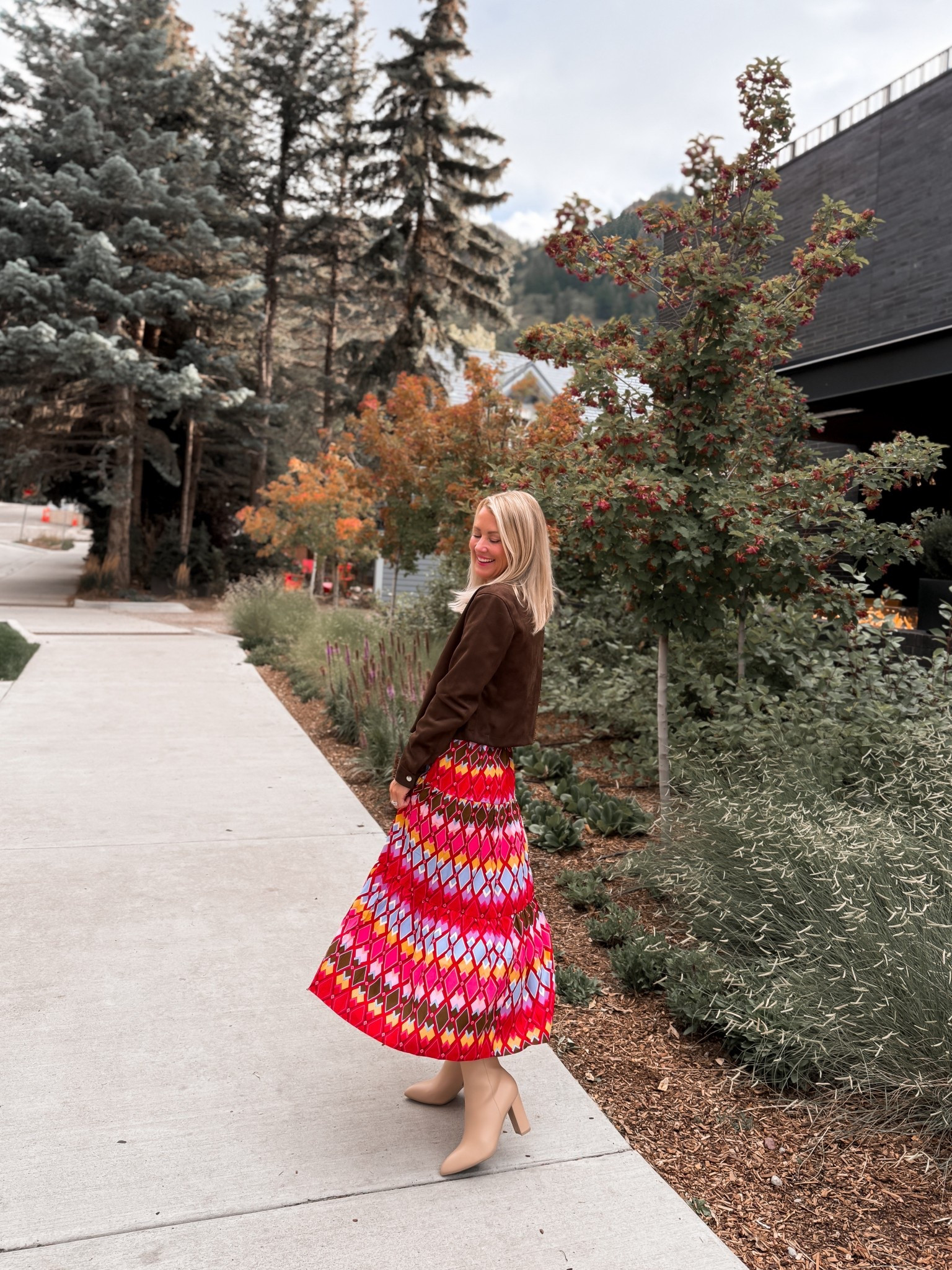 Night 1 in Aspen 🌲

I’m in an xs dress, but would prefer a size up

#LTKFindsUnder100 #LTKTravel #LTKOver40