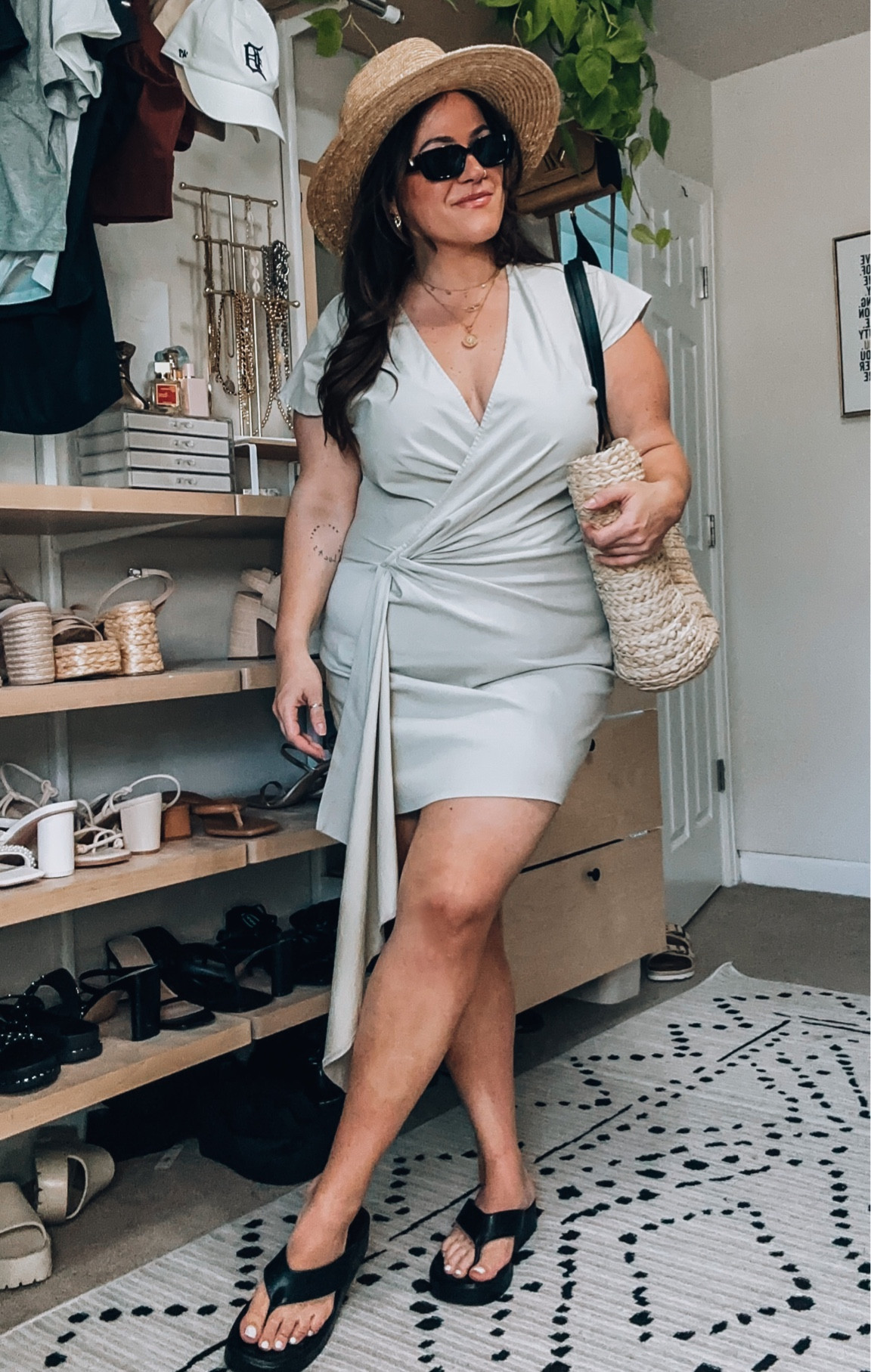 Midsize vacation summer outfit 
Stretchy rouched dress size 14 
Strapless bra tts 38dd
Tummy smoothing undies xl  (code: TARYNTRULYXSPANX) 
Straw tote bag 
Black platform thong sandals tts 
Beach hat 

#LTKstyletip #LTKcurves #LTKSeasonal