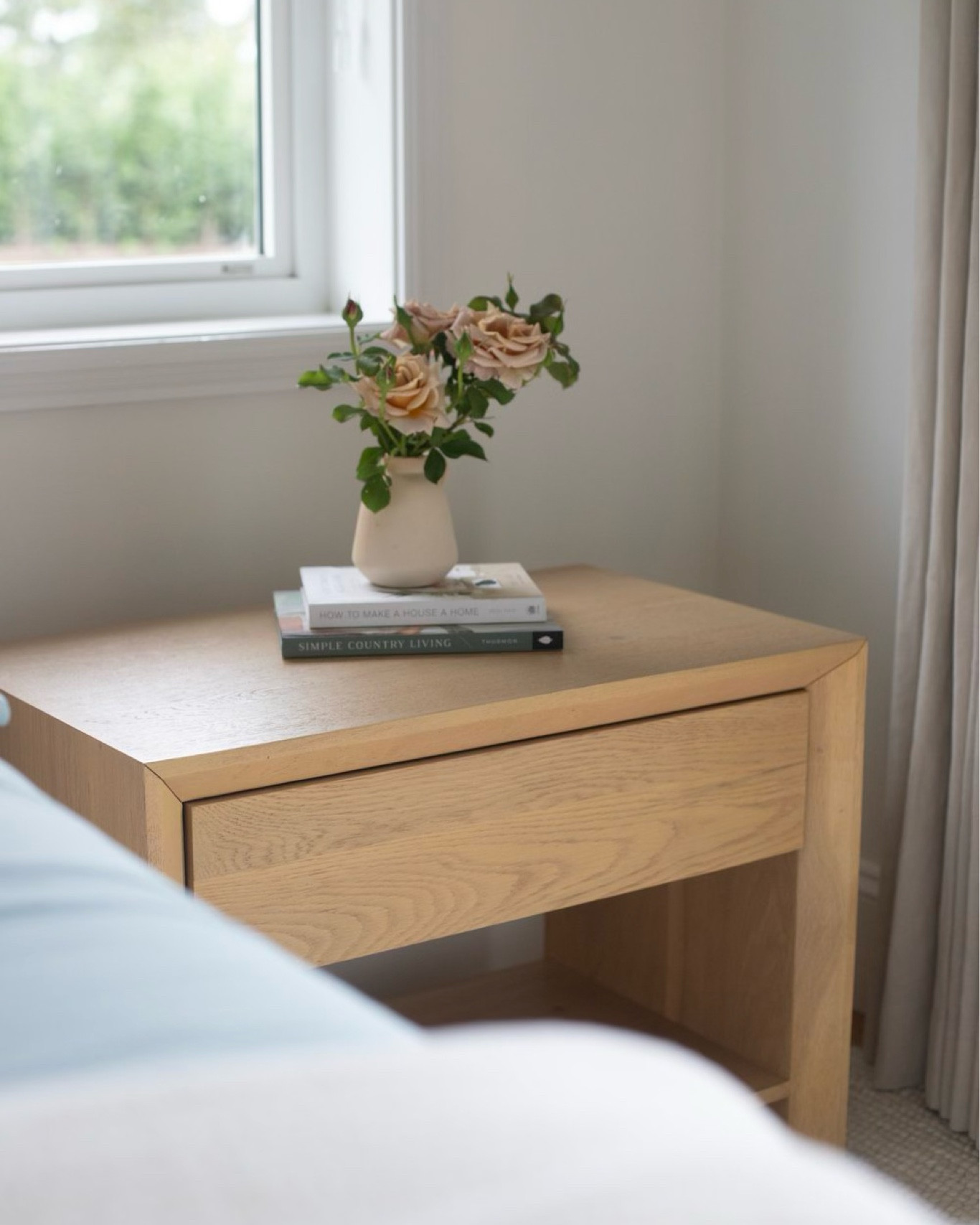 Simple bedside table accessories 💐

#LTKcasa #LTKstyletip