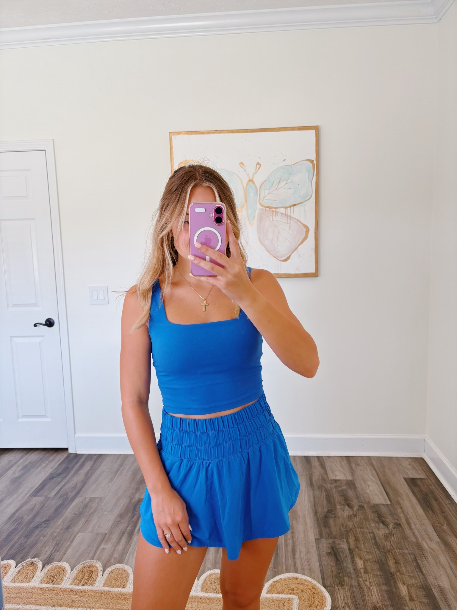 my new favorite set!!! SO comfy & the top comes padded. wearing a small in both!
#amazon #athleticwear #set

#LTKActive #LTKStyleTip #LTKFindsUnder100