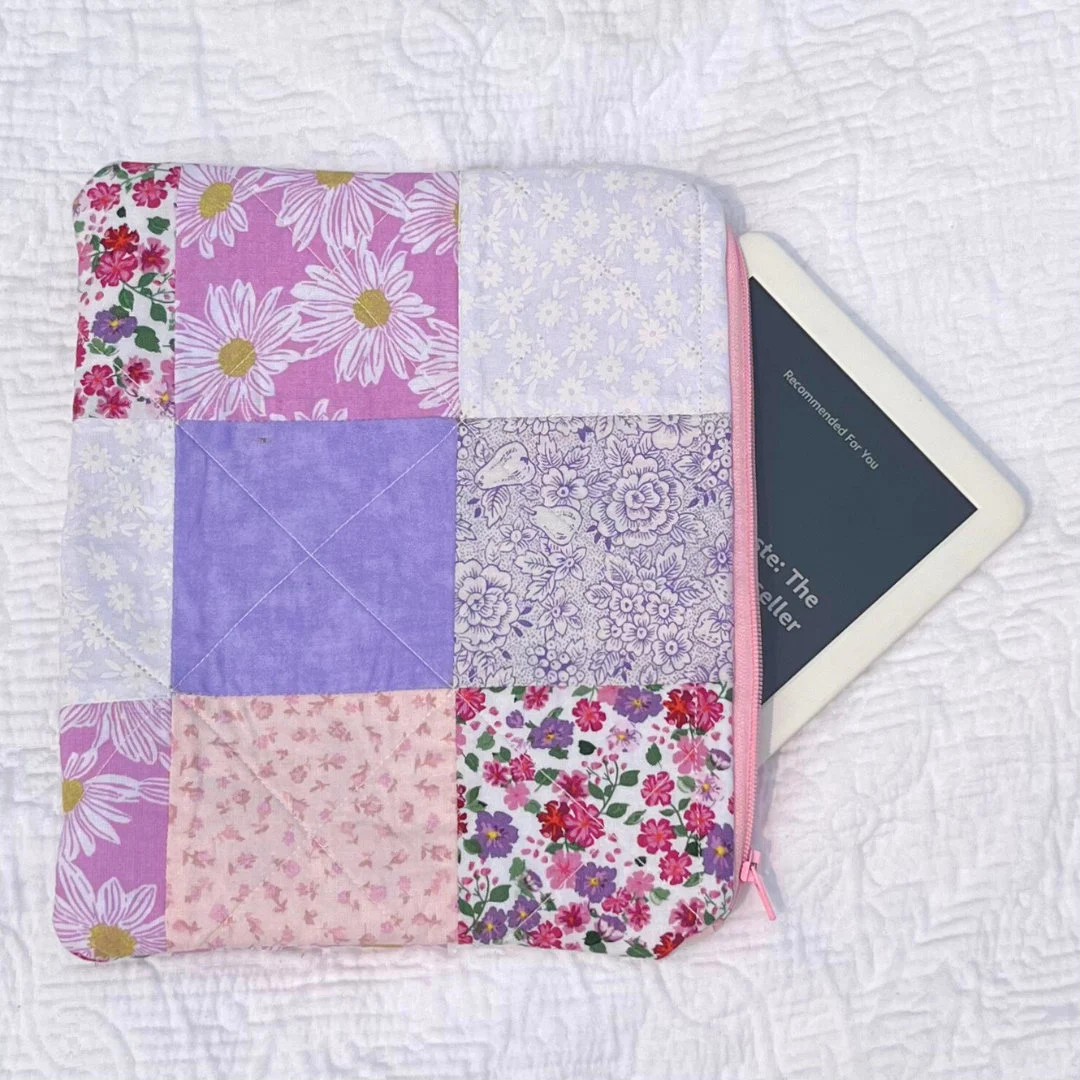 Quilted Floral Kindle Case With Zipper / Quilted Floral Small Pouch with Zipper / Floral White, P... | Etsy (US)