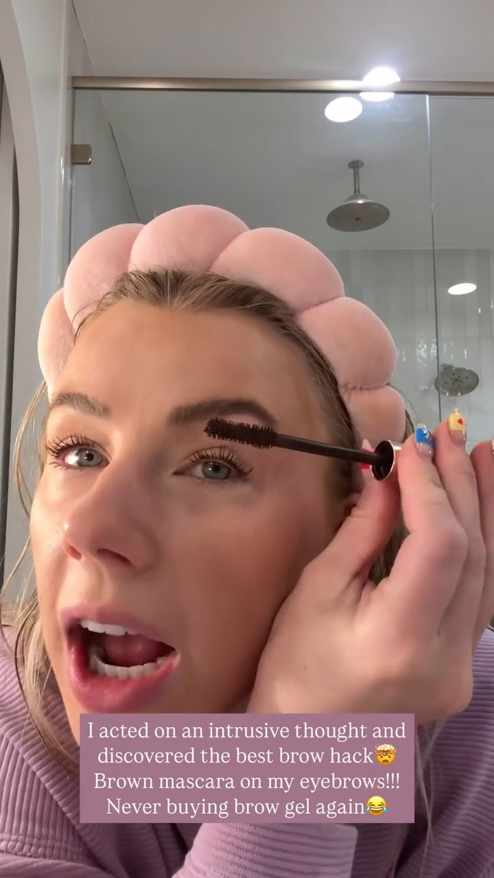 Best brow hack EVERRR!! Tiny bit of brown mascara!! Better than any brow gel I’ve ever tried, my life is changed foreverr

#LTKBeauty #LTKStyleTip #LTKFindsUnder50