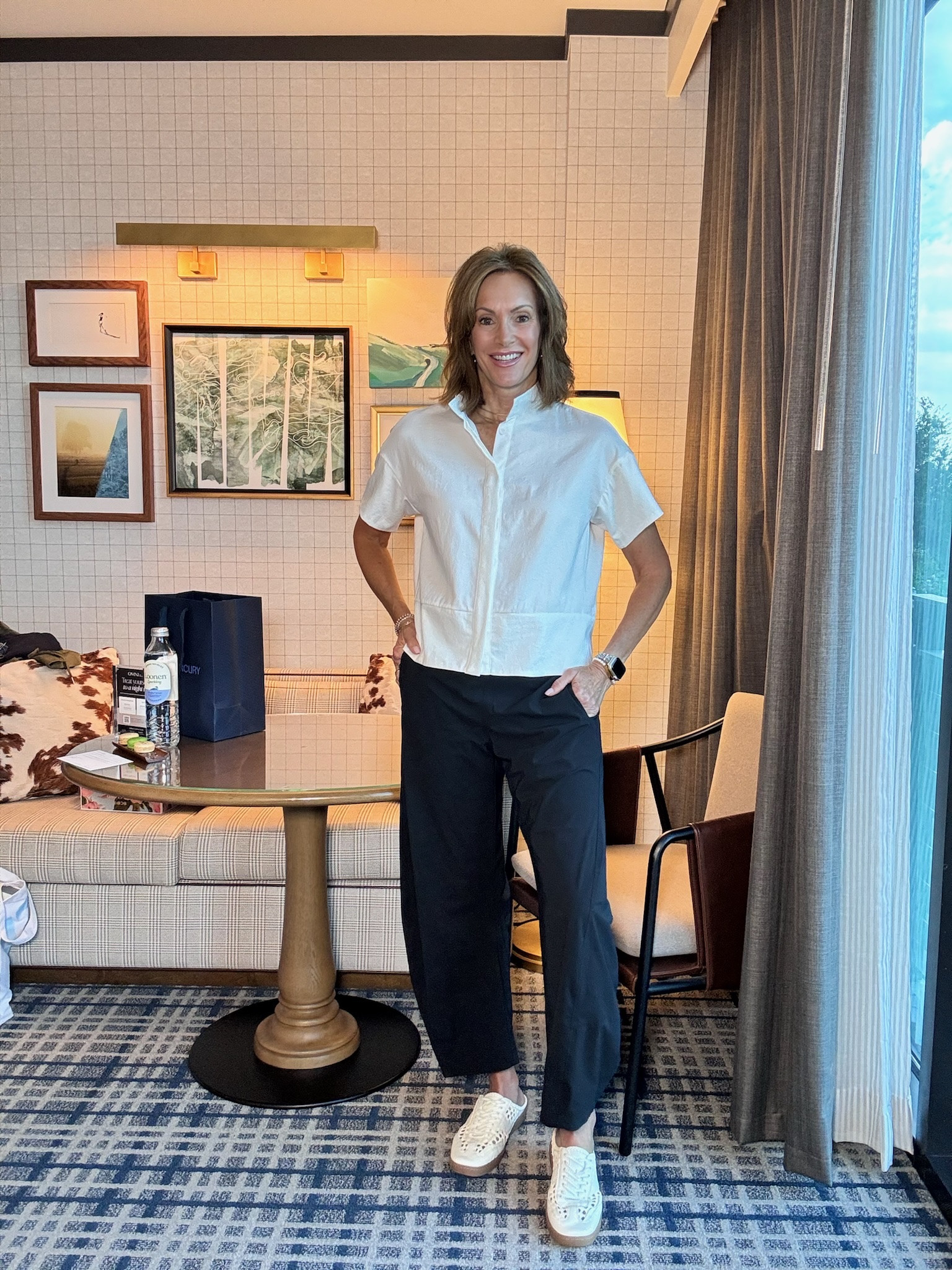 Could you tell the difference? The first pair are Amazon and the second pair are Ruti Amazon pair - medium Ruti - size 8 reg White top - medium Travel style

#LTKSeasonal #LTKOver40 #LTKootd