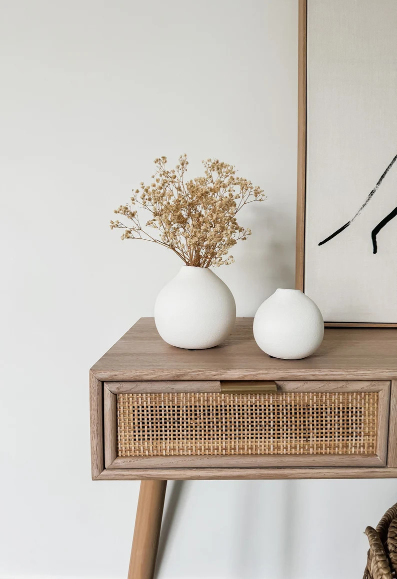 White Textured Vase momo, Home Decor, Home Accessories, Floral Accessories, Flower Vase for Home.... | Etsy (US)