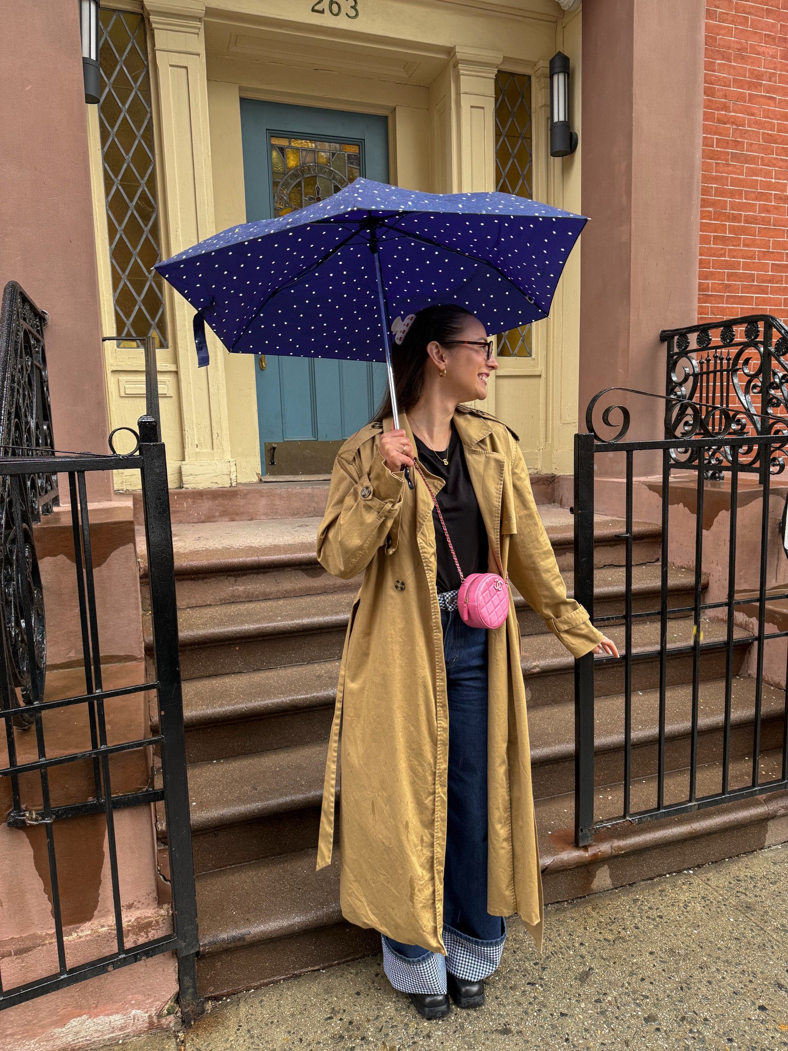 coastal outfits, city girl style, chic coffee shop looks, SoHo streetwear inspo, preppy outfits, minimalist everyday style, trendy outfits 2026, casual chic New York outfits, neutral wardrobe, capsule closet inspo

#LTKootd