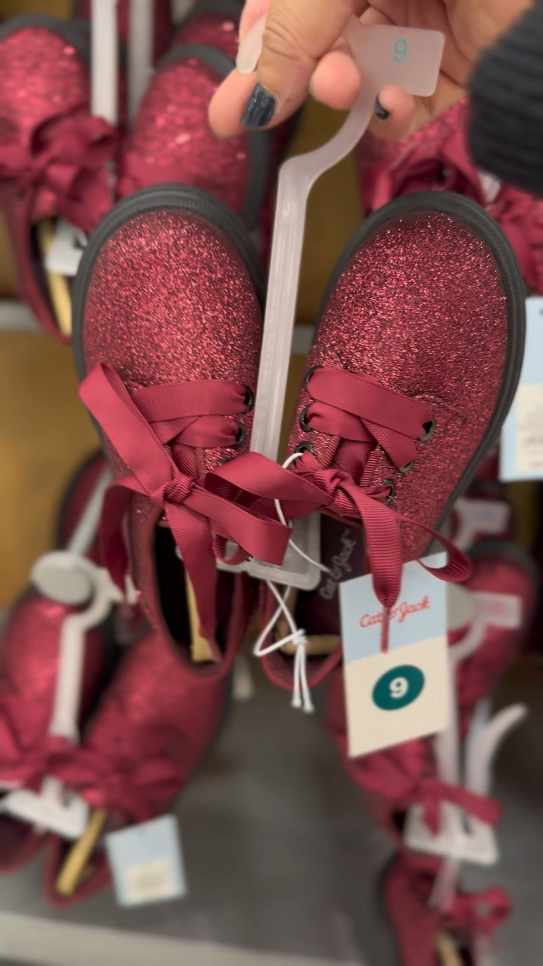 The cutest little toddler girl $25 holiday shoes!!! 

Target kids
Target littles 
Target finds
Target Christmas
Target holiday 
Christmas outfit ideas
Christmas photo ideas
Christmas photo outfits 




#LTKGiftGuide #LTKfamily #LTKSeasonal