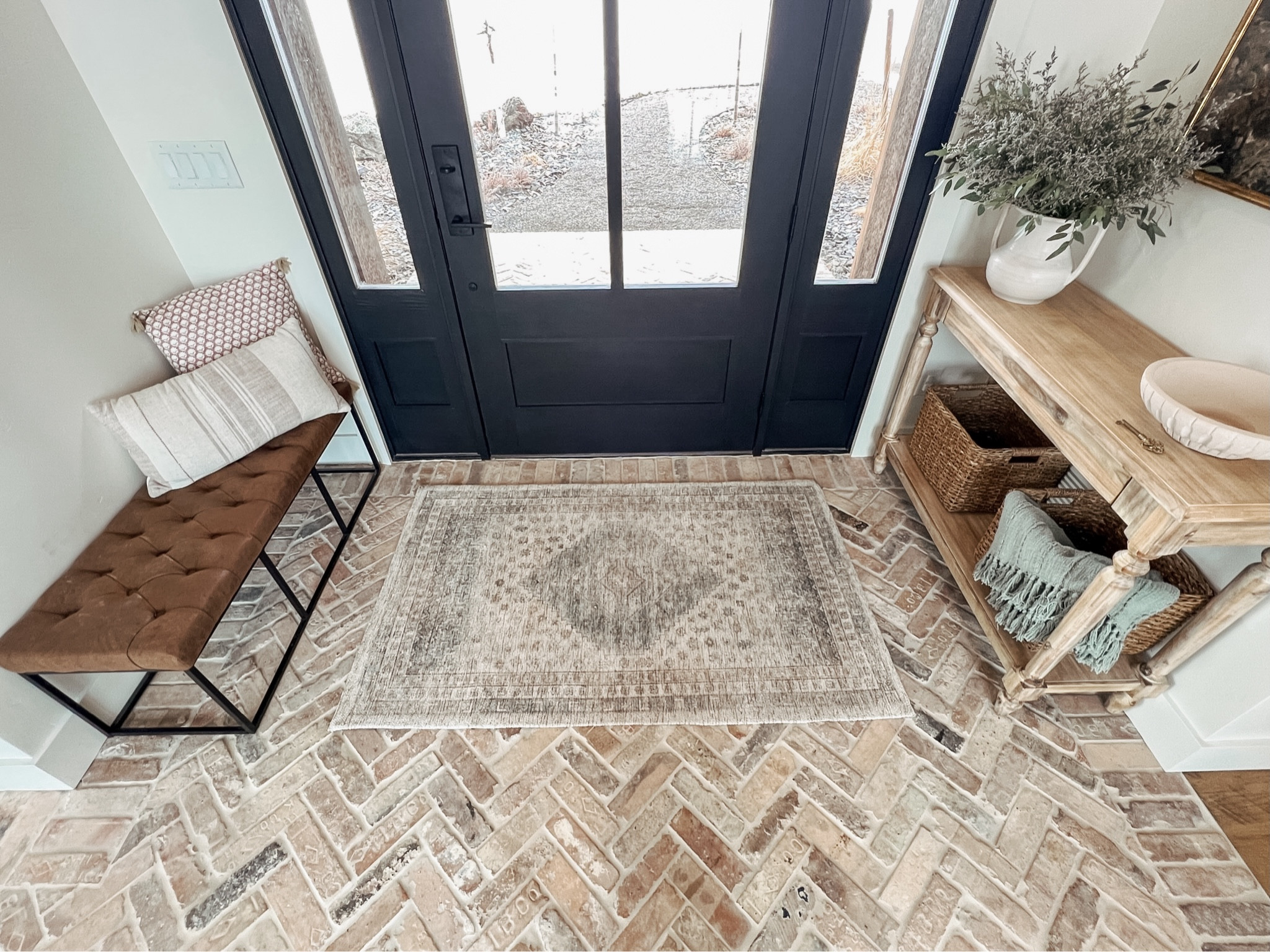 Foyer and entryway from above

Entrway table
Entryway bench
Console table
Foyer bench
Foyer table
Baskets
Front door
Glass and wood door
Accent pillows
Vase and flowers

#LTKHome