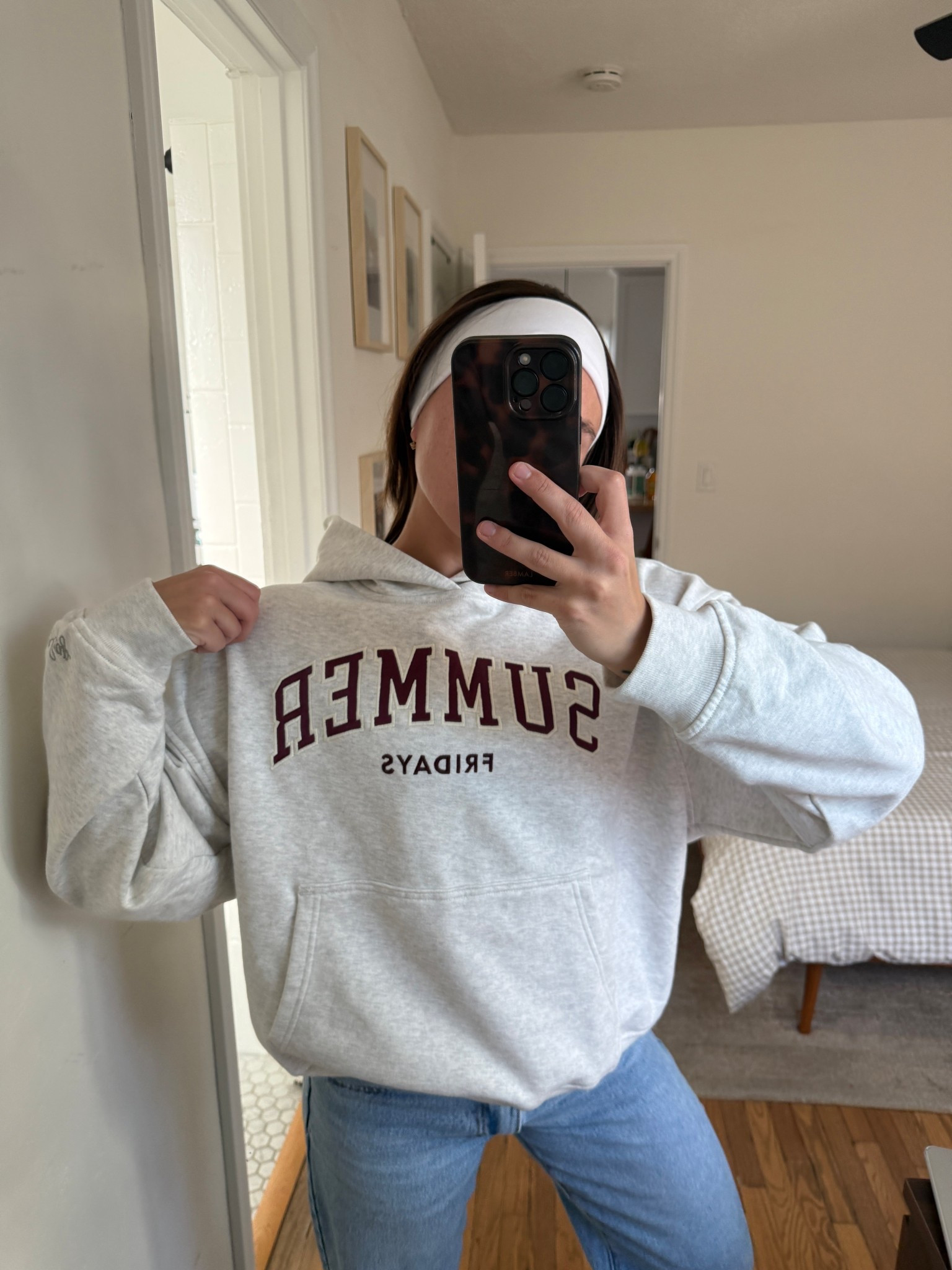 Gap x Summer Fridays hoodie! Size medium, runs slouchy and oversized in the best way 

#LTKSaleAlert #LTKootd #LTKgrwm