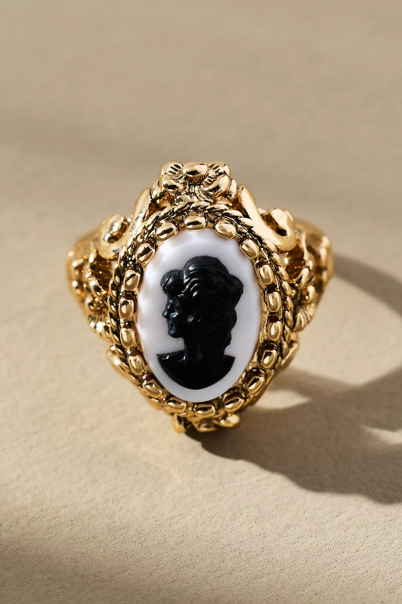 Cameo Cocktail Ring | Anthropologie (US)