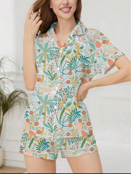 Tropical print shorts pajamas set 

#LTKover40 #LTKfindsunder50 #LTKfindsunder100