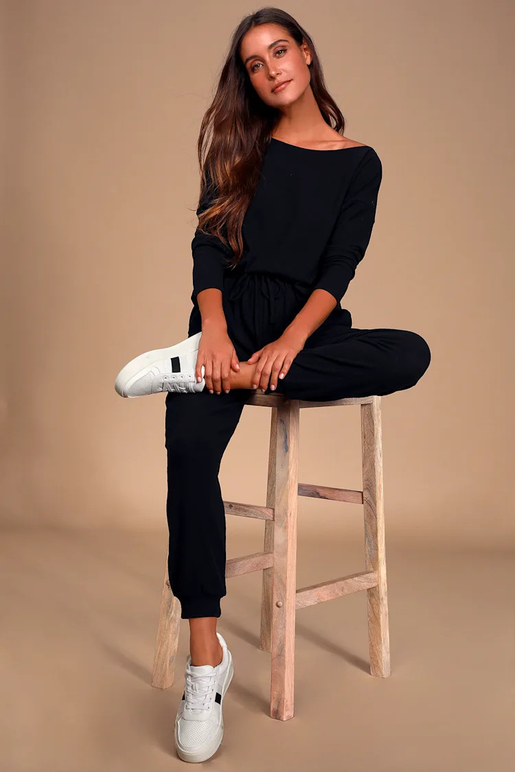 Dressed to Chill Black Ribbed Drawstring Joggers | Lulus