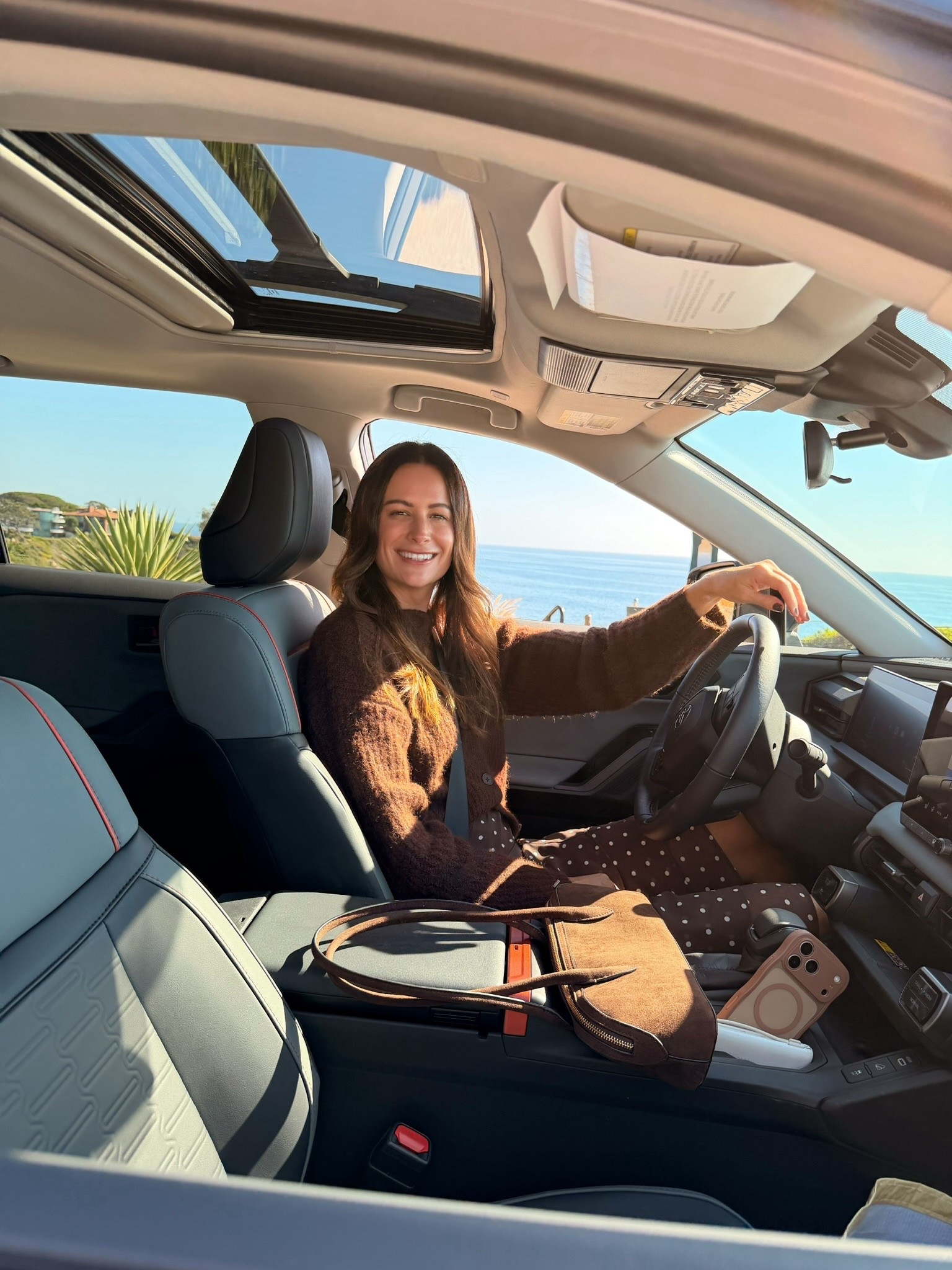 The cutest brown outfit for sightseeing in California! Perfect outfit for fall and even thanksgiving! 

#LTKSeasonal #LTKStyleTip #LTKFindsUnder100