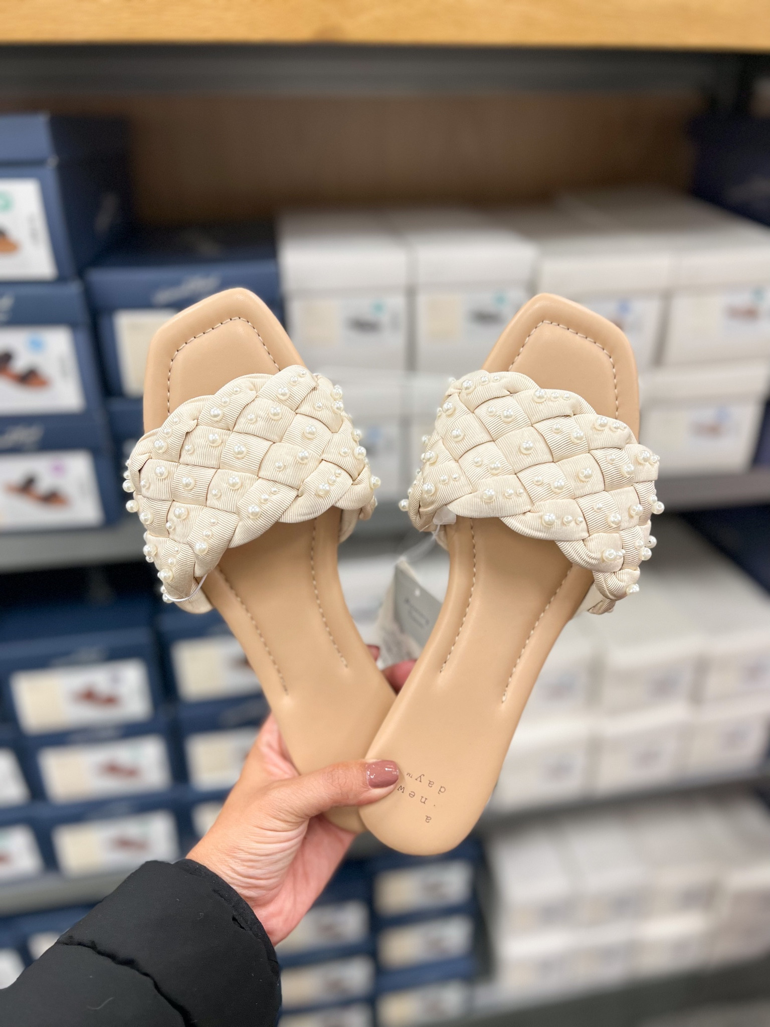 BOGO 50% off women’s shoes this week at Target

Target style, Target finds, spring shoes, summer shoes



#LTKshoecrush #LTKsalealert #LTKstyletip