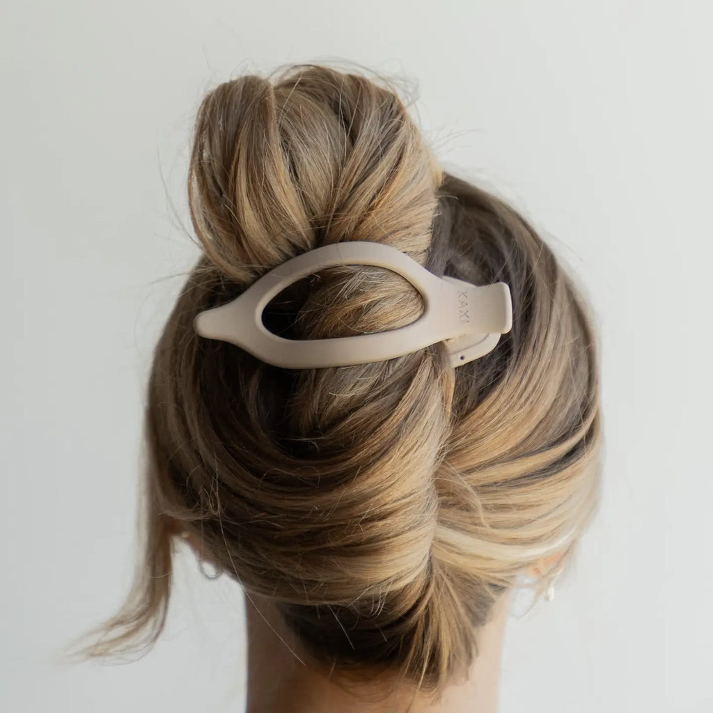 Kaxi Lay Down Claw Clip | Ama La Vita