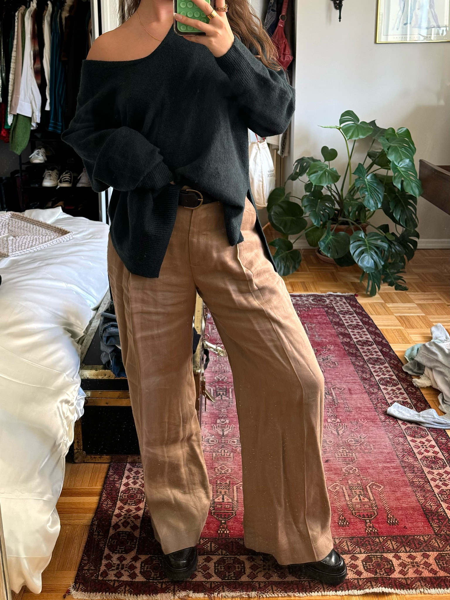coffee shop fit ☕️

#LTKSeasonal #LTKMostLoved #LTKstyletip