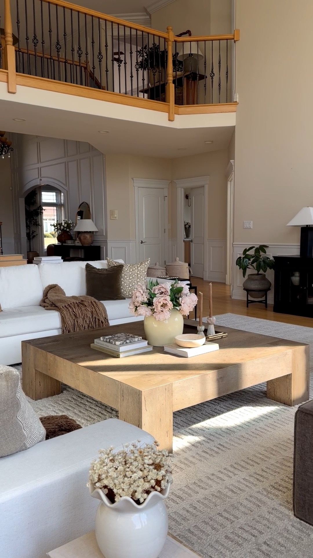 Texture + tone 🤍
This rug adds warmth without overwhelming the space.

Linked here on LTK.

#LTKHome #LTKSaleAlert