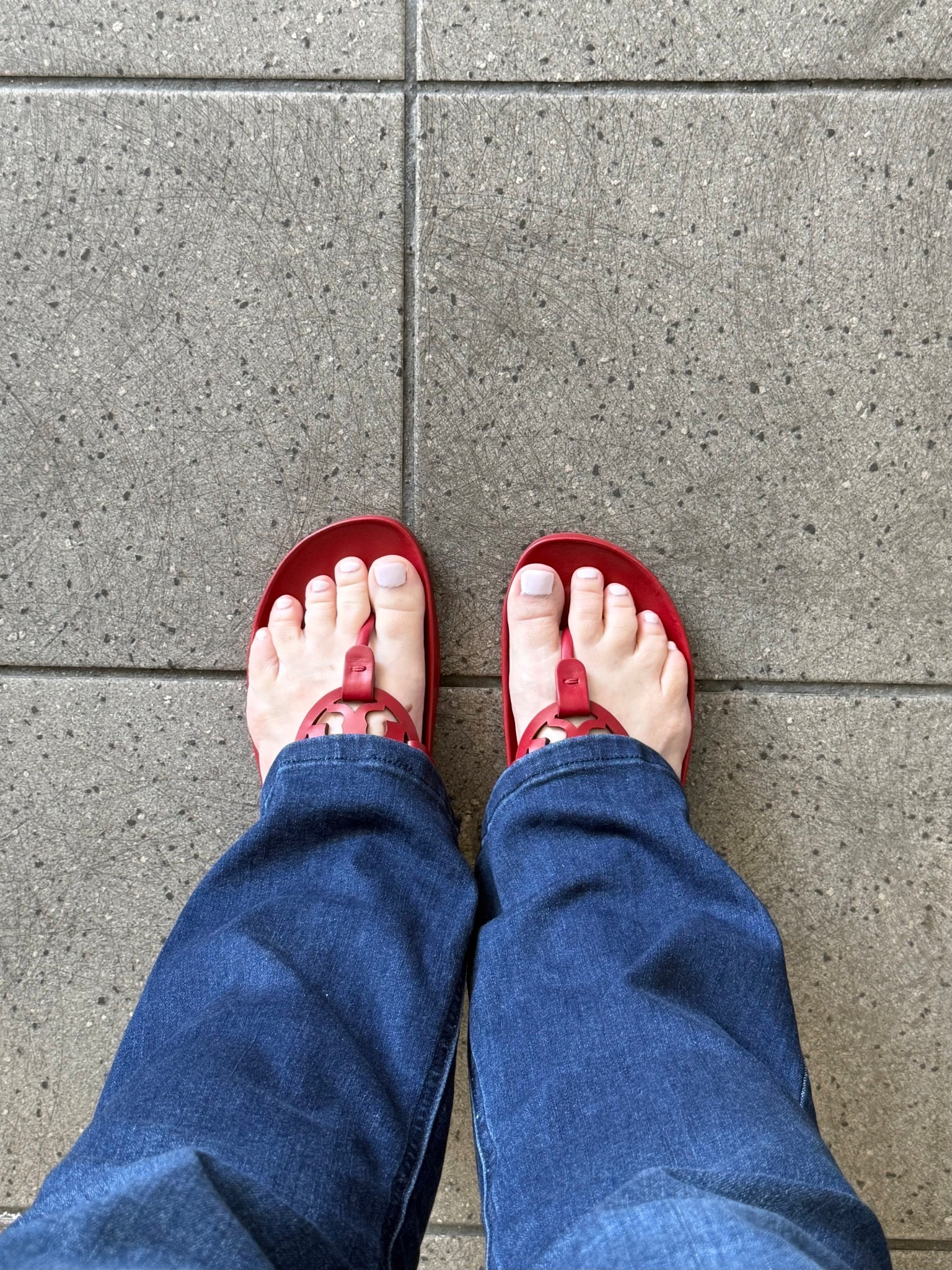 I used to make a point of wearing red, pink, and hearts on Valentine’s Day. This year I’m going with jeans, a simple white tee, and my fave red sandals. Comfy, casual, but still feel pulled together. 

Happy Valentine’s Day! ❤️🩷🤍

#valentinesdayoutfit #casualoutfit #comfycasual #redsandals #toryburch #summersandals #springsandals #slimmingjeans #slides #thongsandals

#LTKootd #LTKOver40 #LTKMidsize