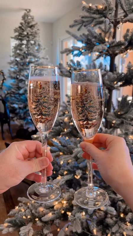 Christmas Tree Champagne Flutes 

#LTKHoliday #LTKunder50 #LTKSeasonal