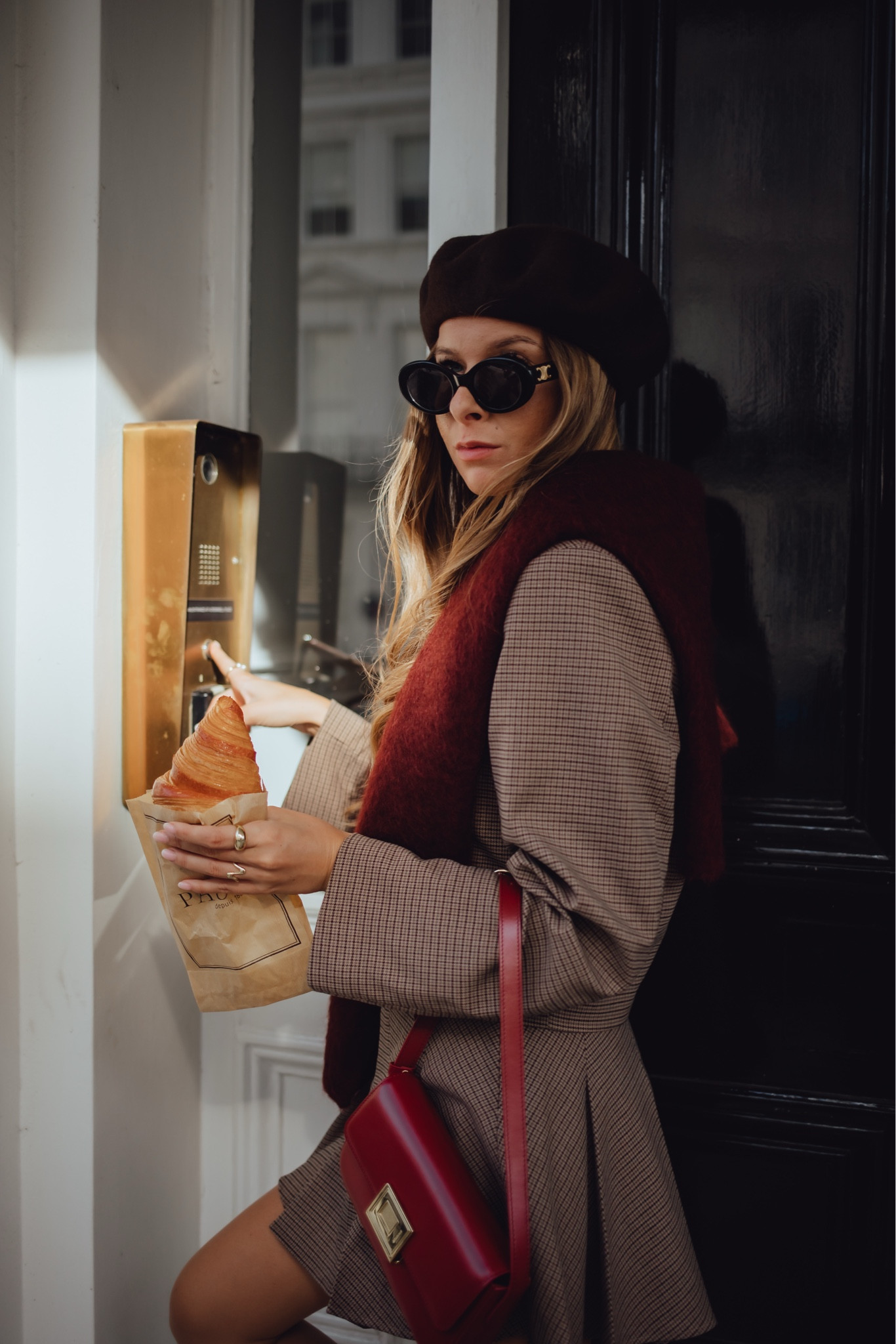London style, London outfit, bag, everyday fashion, workwear, work outfit inspiration, casual outfit, winter outfit 

#LTKworkwear #LTKwinter #LTKuk