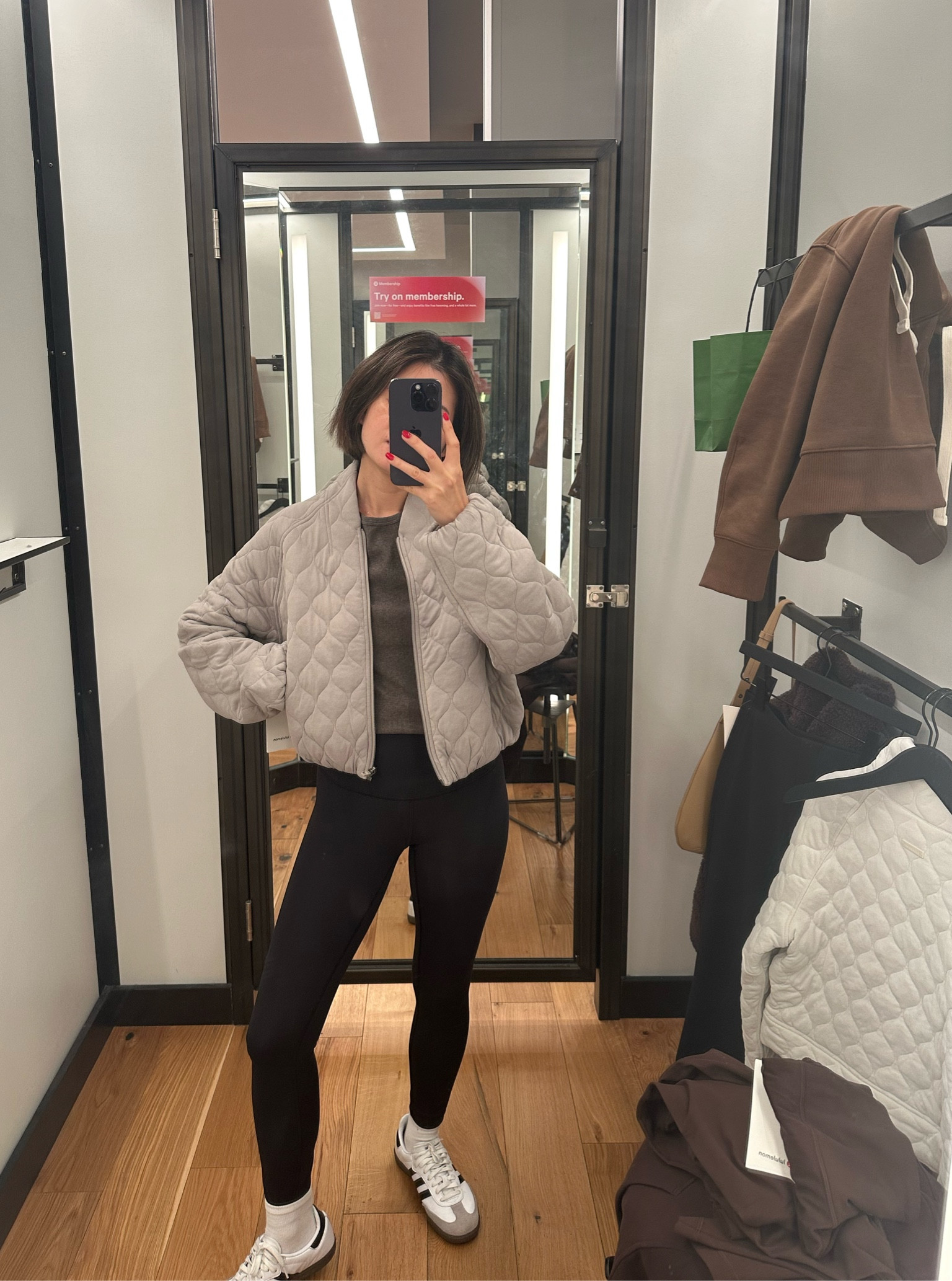 Lululemon Quilted Bomber Jacket in  size 6. I’m normally a 2 or 4. This size is nicely oversized to layer. Fabric is incredibly soft, very comfy. The cropped length elevated a regular leggings outfit 👌🏻