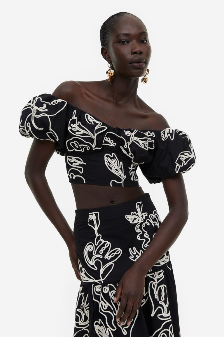 Off-the-shouldertop met borduursel | H&M (DE, AT, CH, NL, FI)