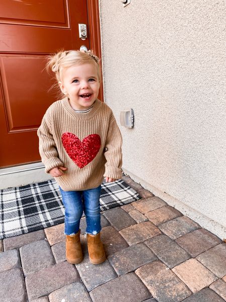 Toddler Valentine Sweater ❤️

Toddler sweater / Valentine / Valentine’s Day / kid Valentine / toddler Valentine / love basket / babe basket / heart sweater / toddler boots / toddler shoes / toddler bows 

#LTKFind #LTKkids #LTKbaby