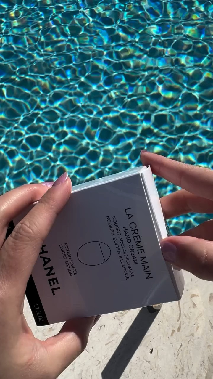 Finally got my hands on the new Chanel Beauty Denim hand cream 💙🎀
The details are everything.

Have you gotten yours? 

Save, share and follow for more beauty and handbag inspiration @cvluxfashion 🤍✨

Chanel, Chanel Beauty Denim Collection, skincare, beauty, it girl, soft girl, aesthetic, denim, pink, Chanel beauty, Chanel lover, luxury beauty, luxury skincare, denim egg

Disclaimer: I may earn a commission if you use my links.
All photos, reels and stories are taken/created by me. All products are AUTHENTIC and NOT FOR SALE. I am sharing my personal collection and items I love with you. 

#chanelbeauty
#chanellover
#aesthetic 
#girlythings 
#skincare