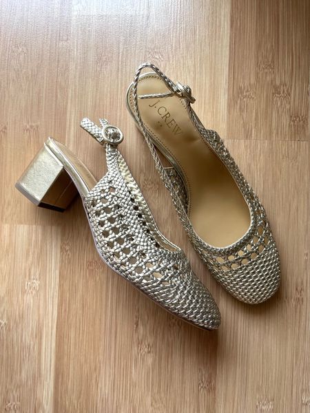 True to size. Comfortable! Beautiful! These shoes are so good! 

J.Crew shoes. Woven shoes. Gold shoes. 

#LTKShoeCrush