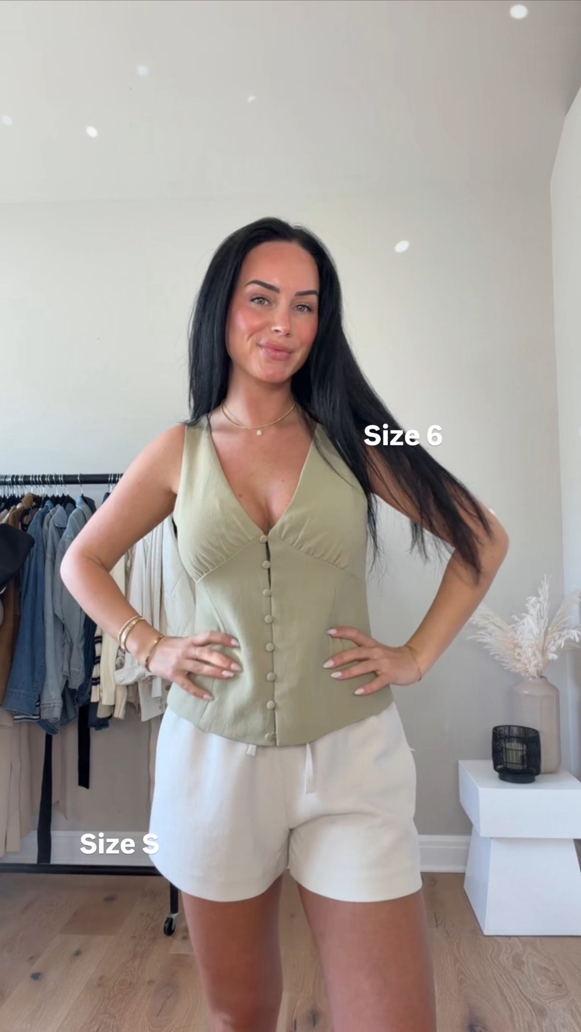 @Aritzia cute new arrivals 

My sizing 5’7, 145lbs, 32dd

