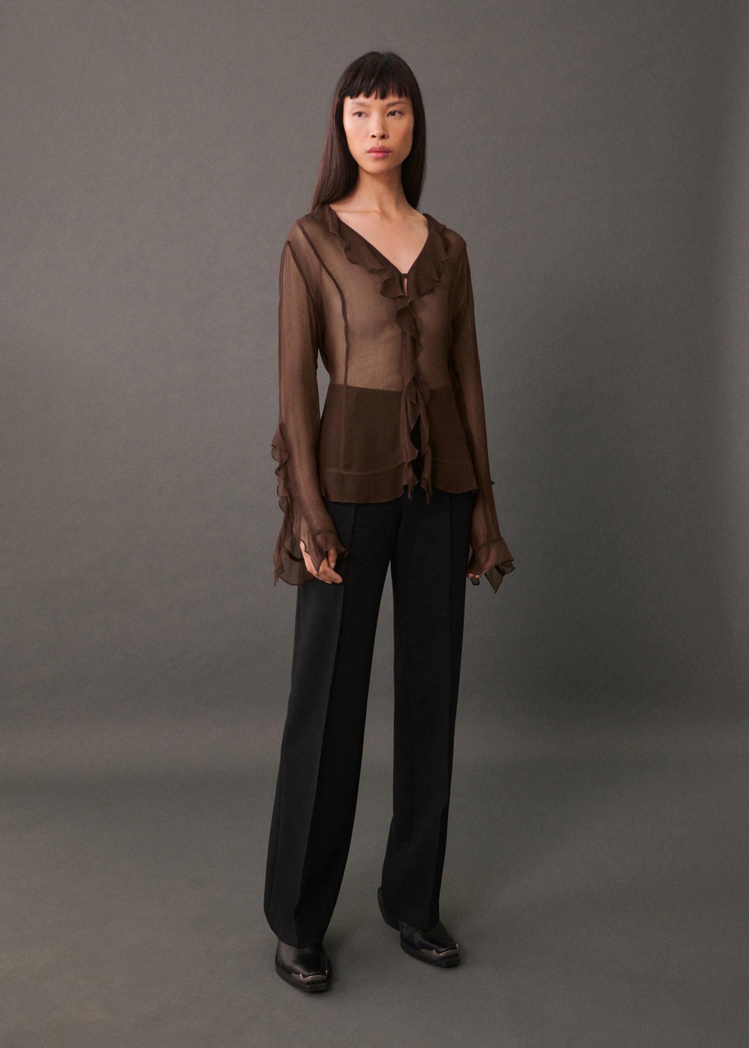 Semi-transparent ruffled blouse | MANGO (UK)