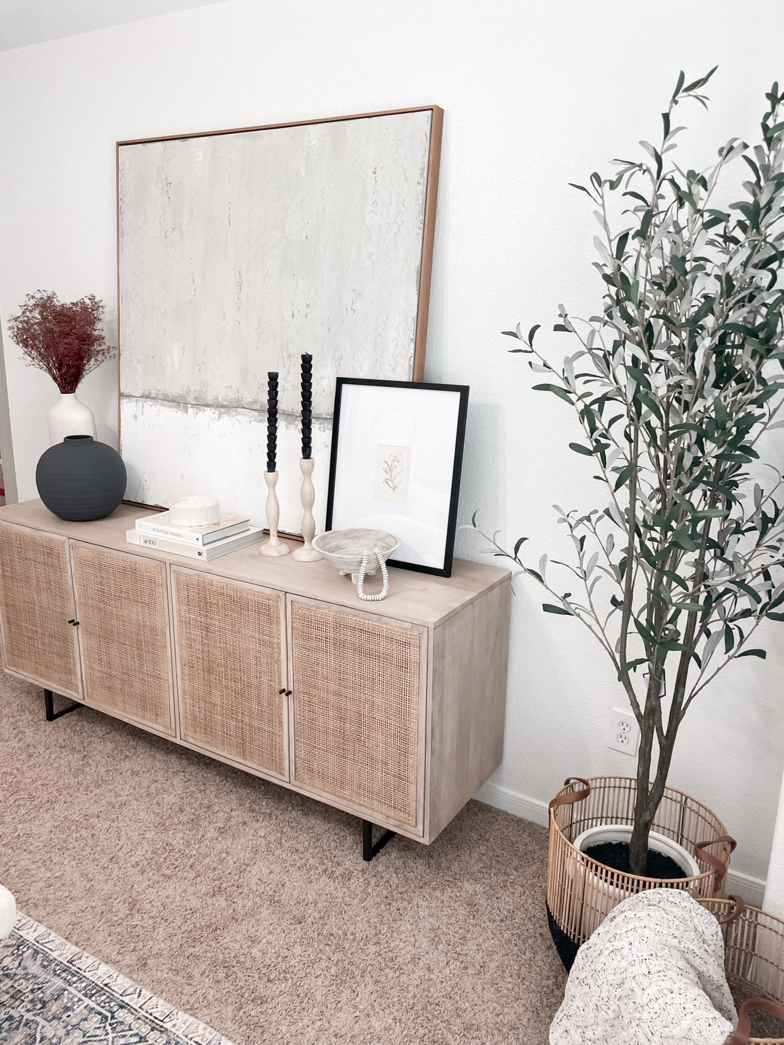 Bedroom
Master bedroom
Guest bedroom
Faux tree
Home decor
Bedroom


#LTKunder100 #LTKstyletip #LTKhome