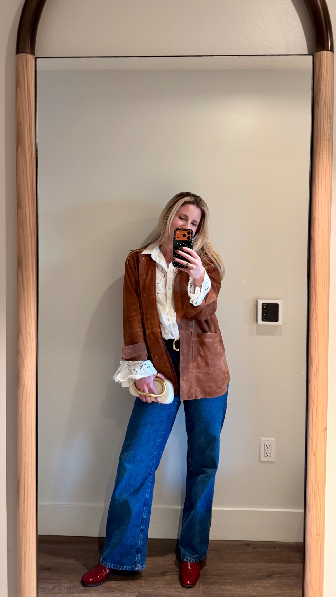 Dinner out in one of my favorite easy outfits lately 🤎

I love pieces that feel elevated but still effortless, and this combination has been on repeat for me. The Sézane Raphaelle shirt paired with wide leg denim is one of those timeless looks that always feels put together. I added my Will jacket for a little structure and finished the look with the Axelle boots and a simple Zara bag.

It’s the kind of outfit that works for dinner, drinks, or even a casual date night.

Everything is linked here if you want to recreate the look ✨

#LTKootd #LTKspringtrends #LTKspring