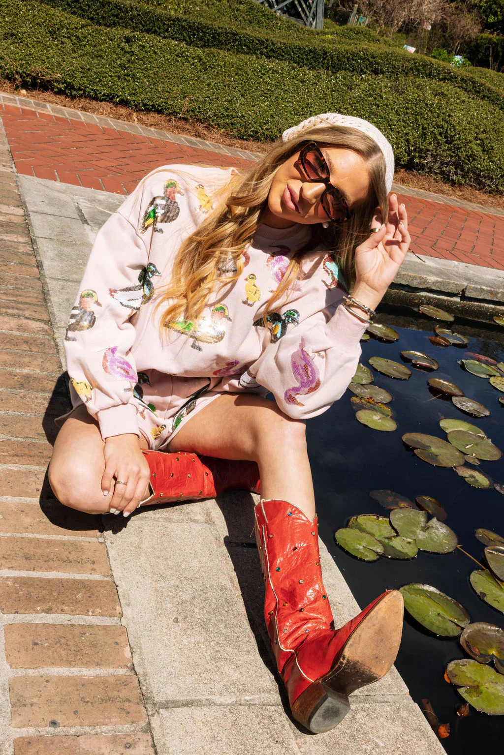 Light Pink Scattered Duck Sweatshirt | Queen of Sparkles