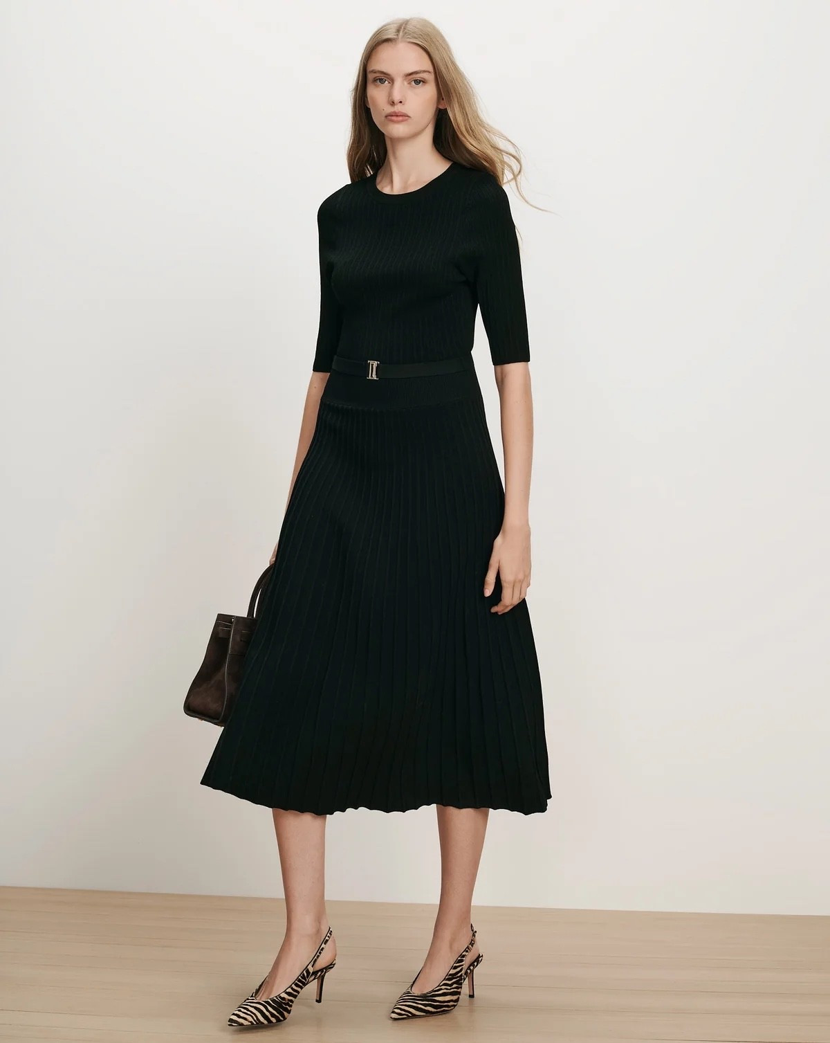 This Veronica Beard black midi dress is all you need for work this fall. It’s the perfect work dress.

#LTKdayinmylife #LTKWorkwear #LTKOver40