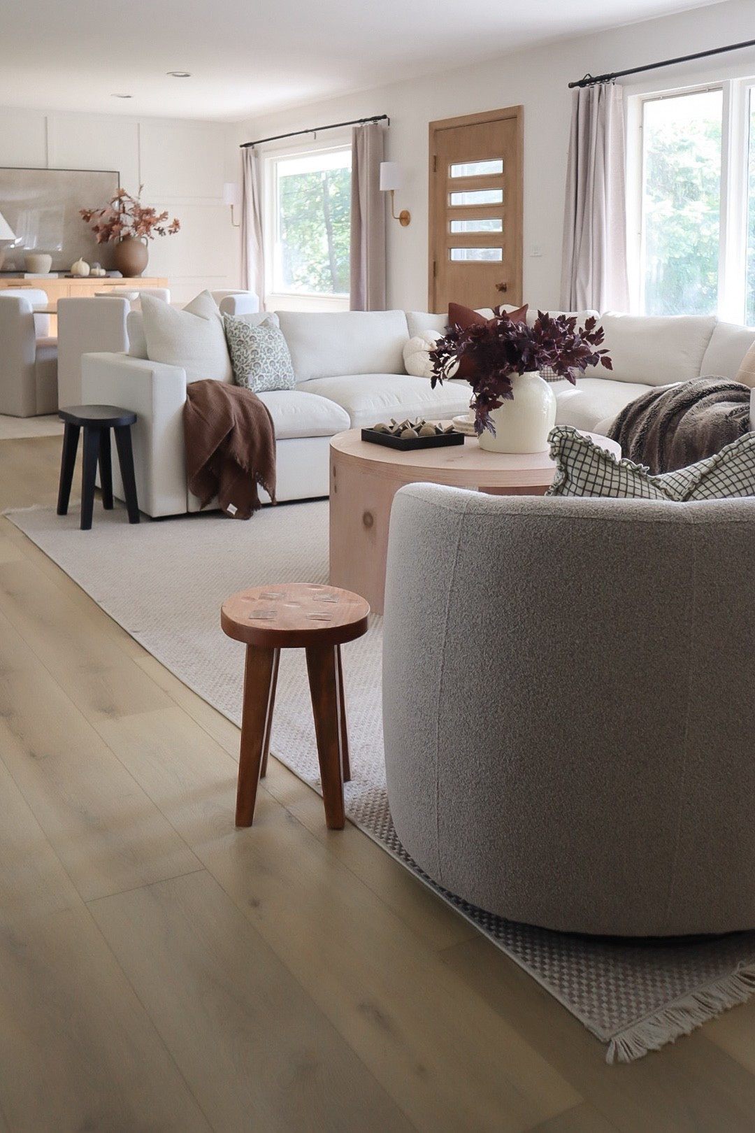 Cozy living room inspo 

#LTKSeasonal #LTKHome #LTKStyleTip