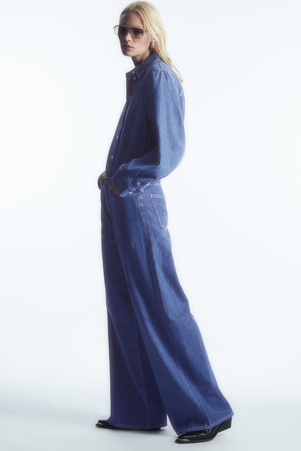 WIDE-LEG HIGH-RISE JEANS - LIGHT BLUE - COS | COS (EU)