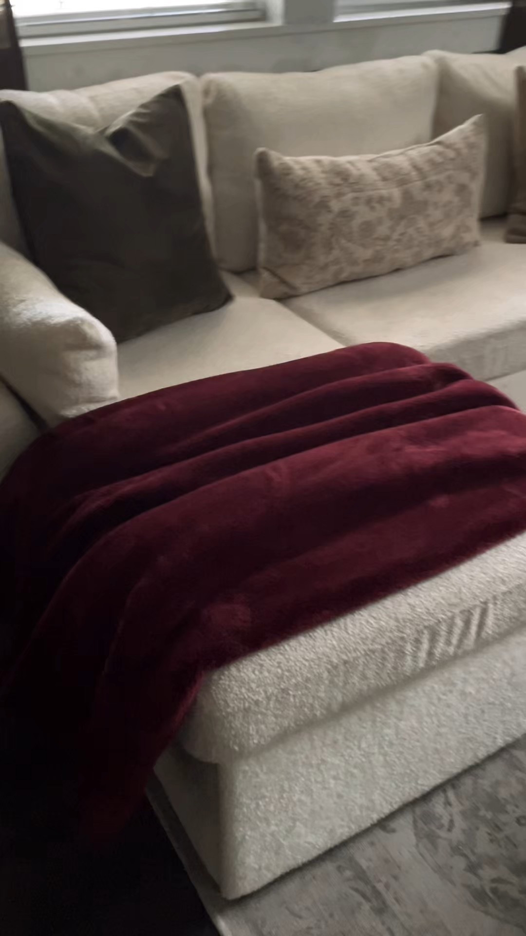 THIS color right here is my whole mood for Christmas🤌🏼 Found this throw at Home Goods. The color is called Red Berry. Linked a few similar ones for you♥️🌲✨

#LTKHome #LTKSeasonal #LTKHoliday