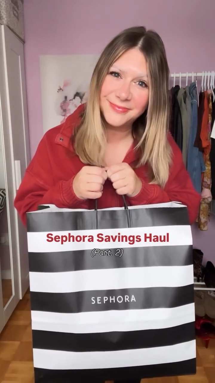 Sephora Savings Haul (Part. 2) 🎁🛍️

As promised, I’m sharing the second part of my sephora sales 🫶🏻

Comment ‘LINKS’ below and I’ll send you all the details of this haul straight to your DM’s! 💕

#sephorasale #giftguide #giftideas #giftsforher #beauty #sephora #sale