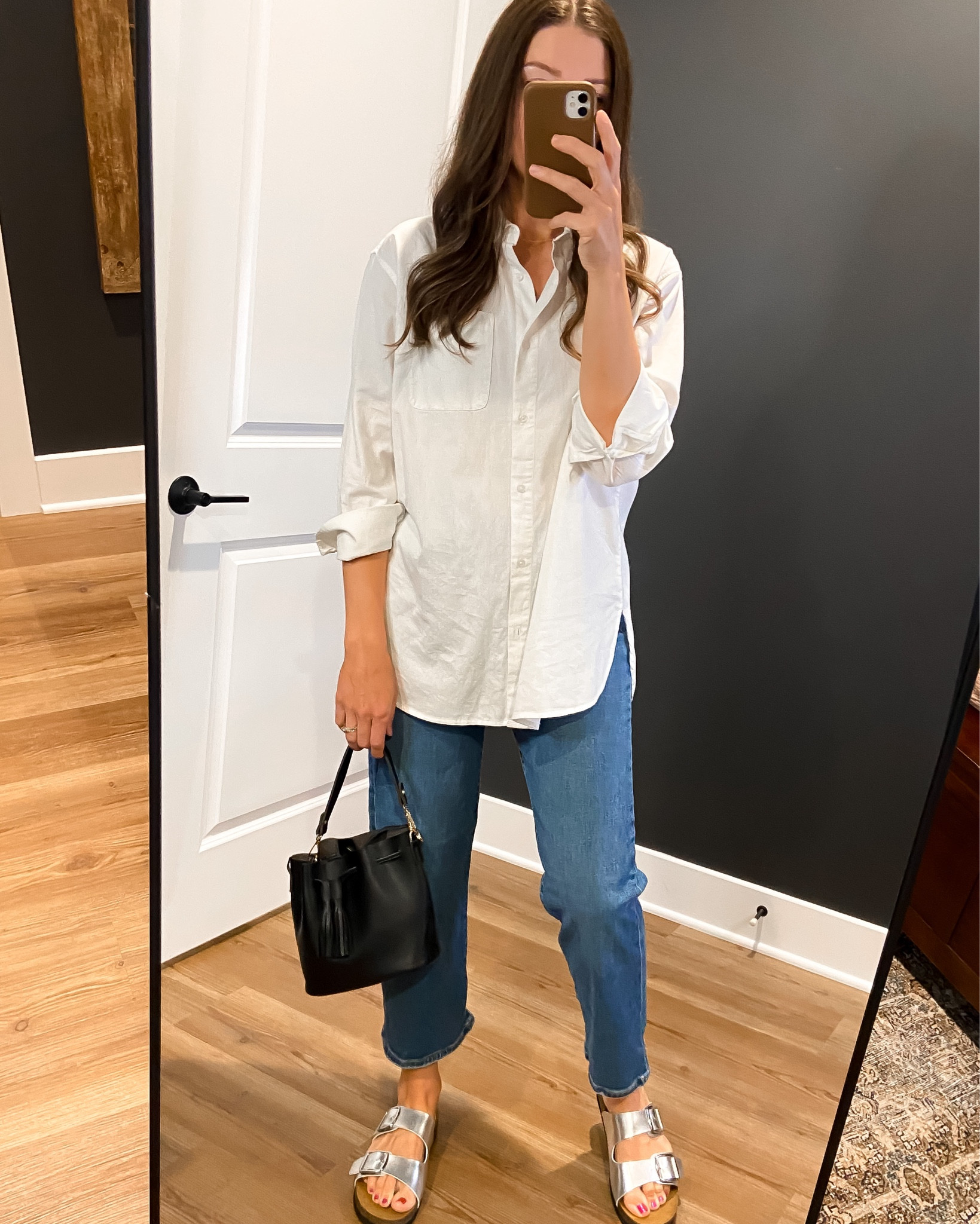 Are you team tucked or untucked?! I love this white button down outfit. More inspo on my LTK shop!

#LTKitbag #LTKstyletip #LTKshoecrush