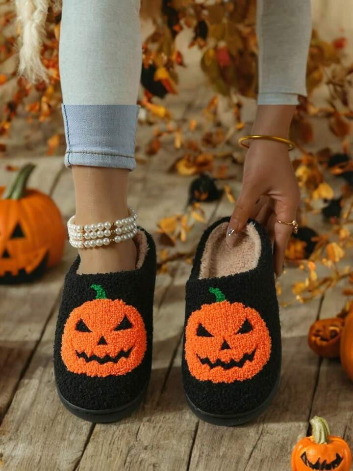 New Arrival Women's Halloween Atmosphere Slippers, Cute & Funny, Autumn & Winter | SHEIN USA | SHEIN
