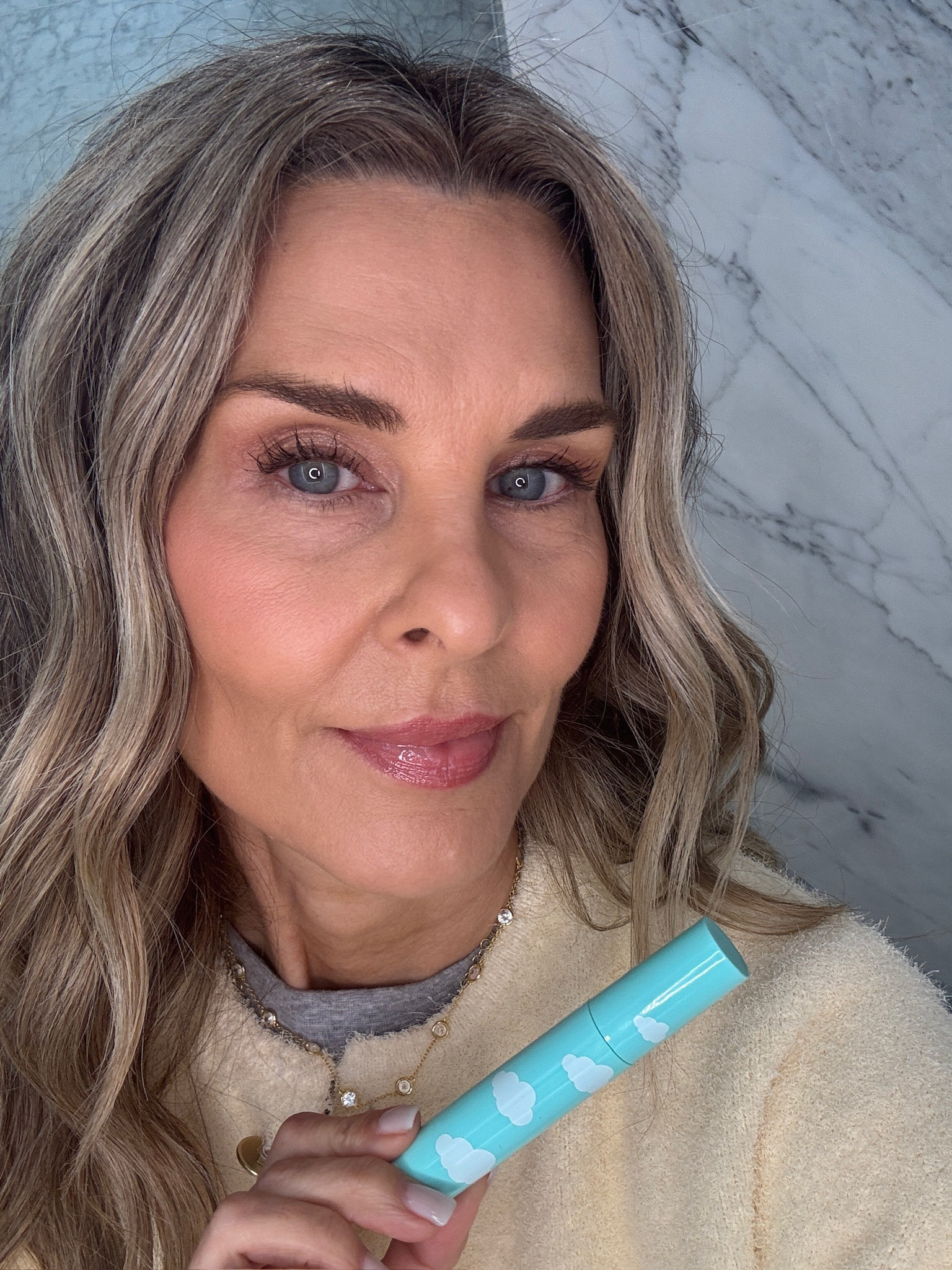 A favorite mascara and eyeliners that don’t smudge in your waterline 


#LTKOver40 #LTKBeauty