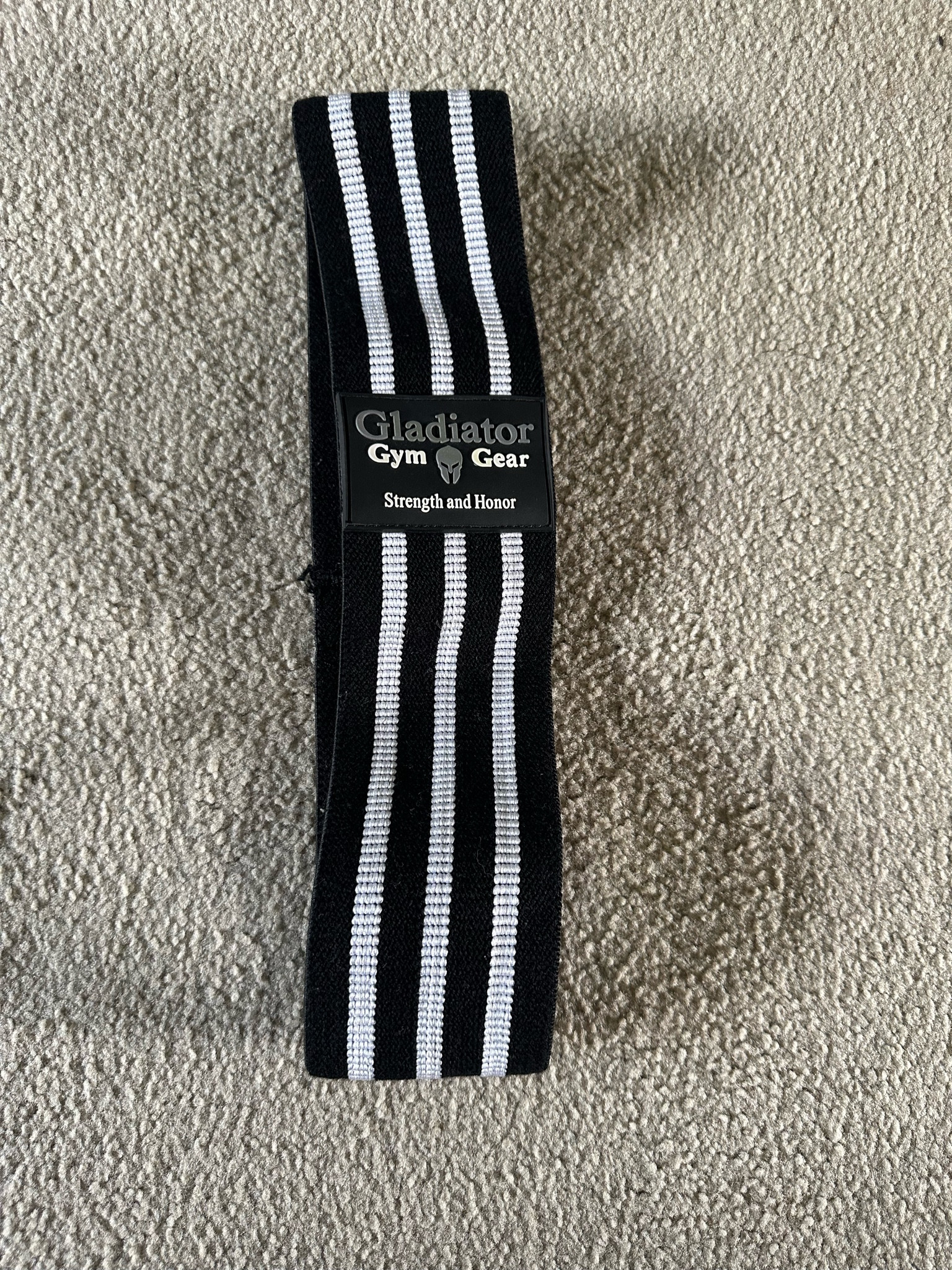 No slip workout band! 

#LTKFitness #LTKFindsUnder50